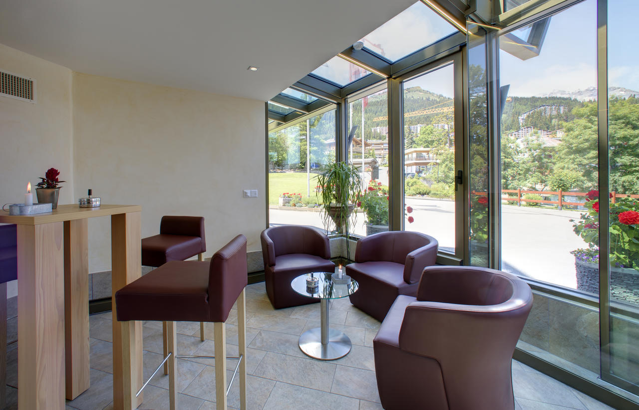 Aparthotel Helvetia Crans-Montana Exterior photo